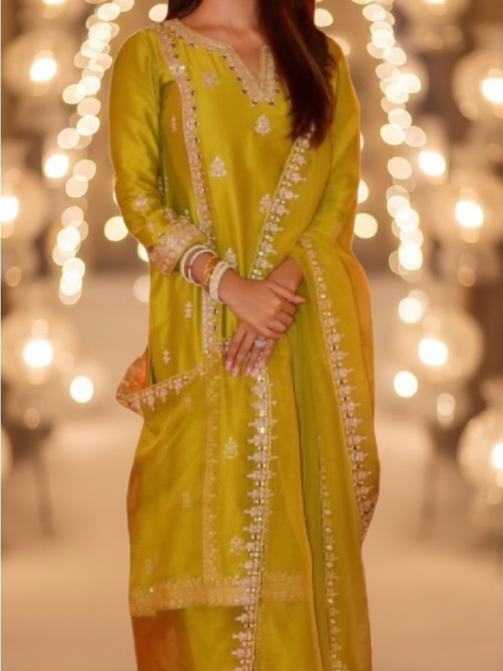 Gorgeous  Rajwadi Silk embroidered Kurti ,pant with organza dupatta.